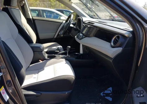 2018 Toyota Rav4 Xle from USA, damaged, VIN JTMRFREV1JJ196329